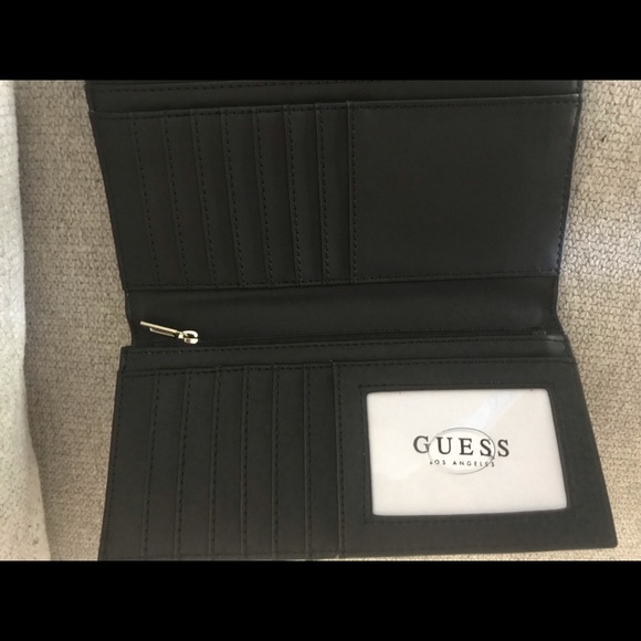 GUESS Wallet - Picture 4 of 8